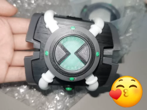 Ben 10 Ultimatrix V2 (Albedo Ultimate Omnitrix – Prop Version) photo review