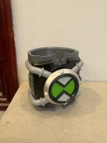 Ben 10 Ultimatrix V2 (Albedo Ultimate Omnitrix – Prop Version) photo review