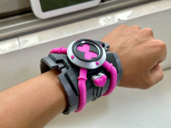 Ben 10 “Race Against Time” Omnitrix (Collector’s Edition ❤️) - Image 4