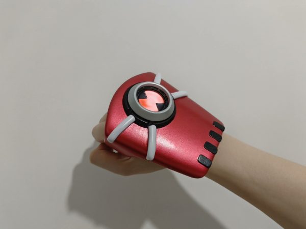 Ben 10 Ultimatrix V2 (Albedo Ultimate Omnitrix – Prop Version) - Image 5